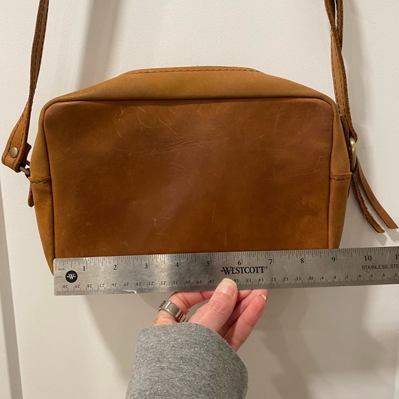 Portland Leather Camera Bag Purse - Picture 4 of 6